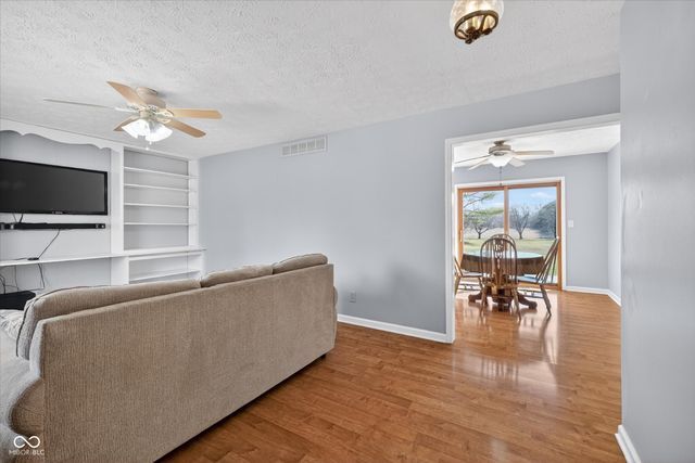 4623 E County Road 100 N, Avon, IN 46123