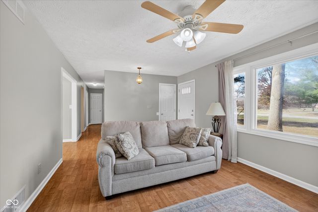 4623 E County Road 100 N, Avon, IN 46123