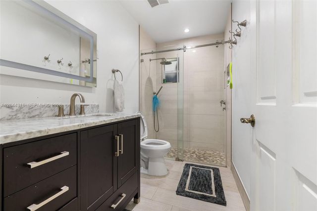 8330 SW 25th St, Miami, FL 33155