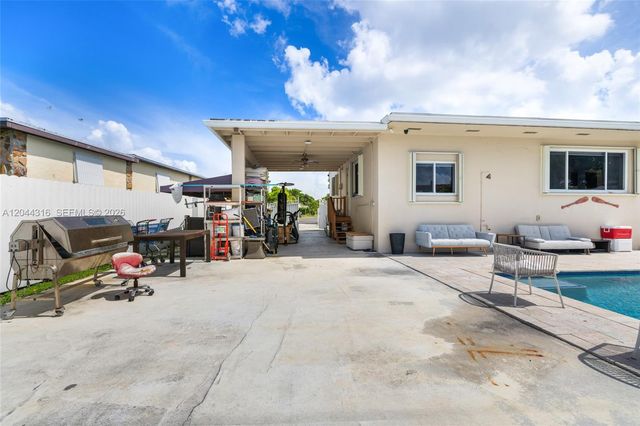 8330 SW 25th St, Miami, FL 33155