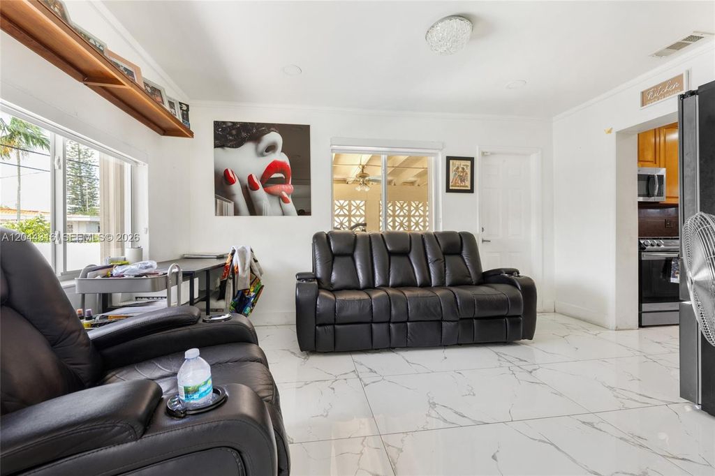 Image 7 of property listing at 8330 SW 25th St, Miami, FL 33155