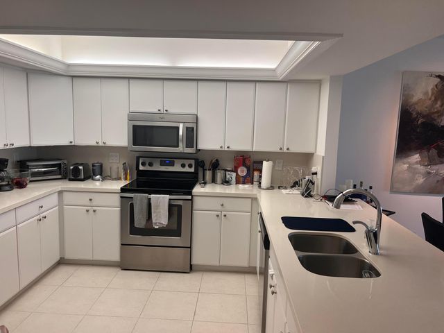 5100 N Ocean Blvd Apt 1701, Lauderdale By The Sea, FL 33308
