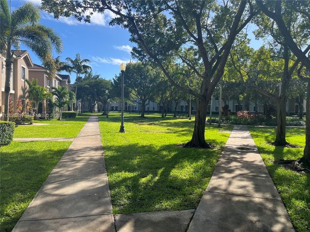22631 SW 88th Place 118, Cutler Bay, FL 33190