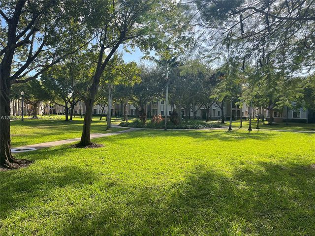 22631 SW 88th Place 118, Cutler Bay, FL 33190