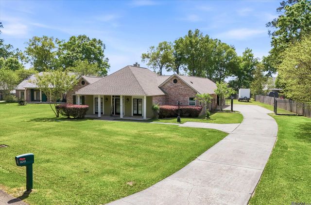 18248 Magnolia Bend Rd, Greenwell Springs, LA 70739