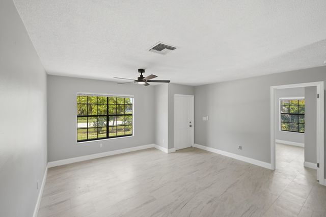 1781 SW Cloverleaf Street, Port St. Lucie, Port St Lucie, FL 34953