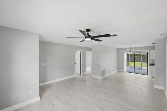 1781 SW Cloverleaf Street, Port St. Lucie, Port St Lucie, FL 34953