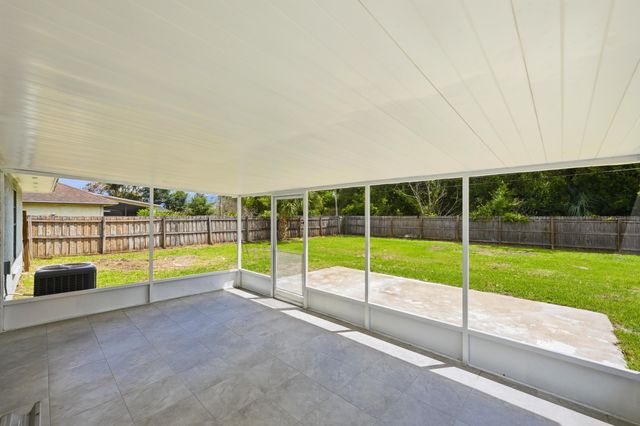 1781 SW Cloverleaf Street, Port St. Lucie, Port St Lucie, FL 34953