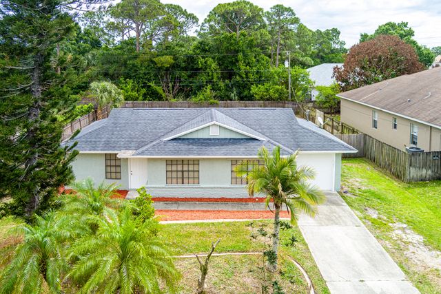 1781 SW Cloverleaf Street, Port St. Lucie, Port St Lucie, FL 34953