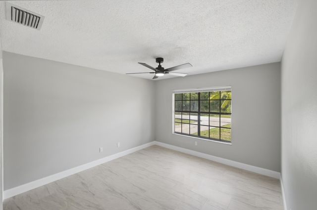 1781 SW Cloverleaf Street, Port St. Lucie, Port St Lucie, FL 34953