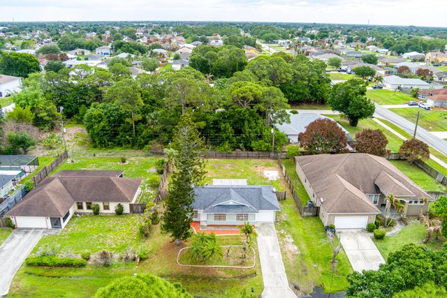 1781 SW Cloverleaf Street, Port St. Lucie, Port St Lucie, FL 34953