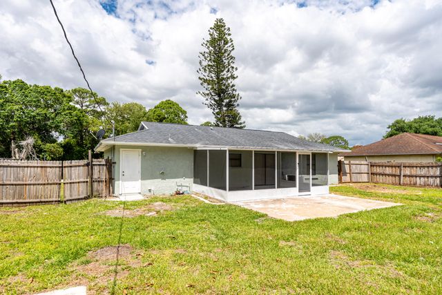 1781 SW Cloverleaf Street, Port St. Lucie, Port St Lucie, FL 34953