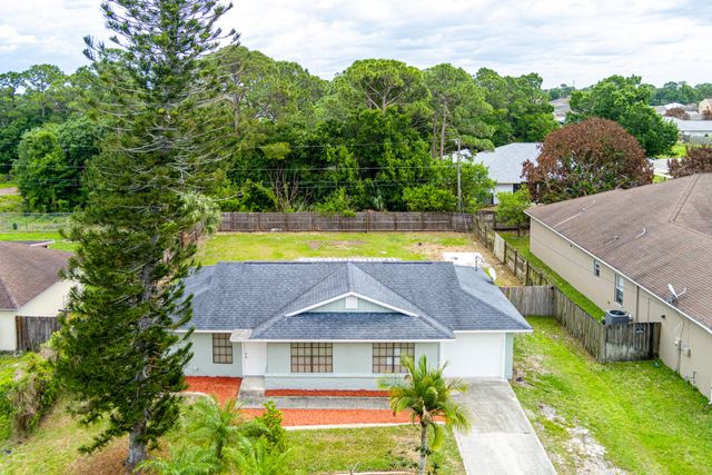 1781 SW Cloverleaf Street, Port St. Lucie, Port St Lucie, FL 34953