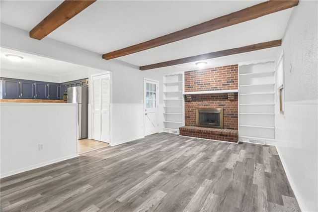 18903 E 19th Terrace, Independence, MO 64058