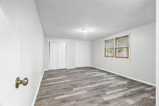 18903 E 19th Terrace, Independence, MO 64058