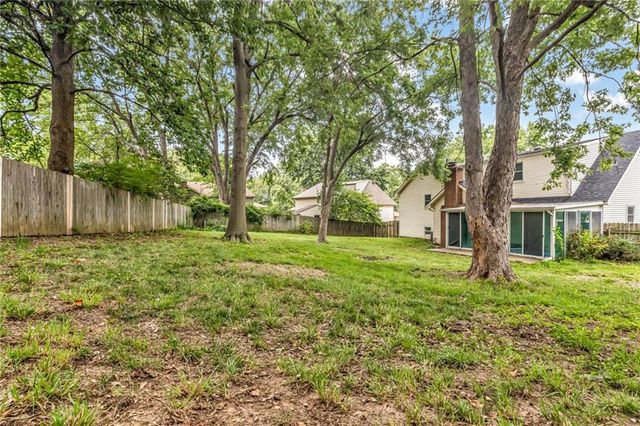 18903 E 19th Terrace, Independence, MO 64058