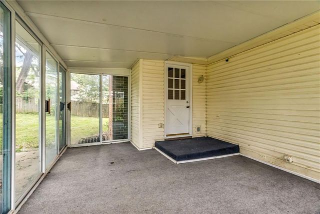 18903 E 19th Terrace, Independence, MO 64058