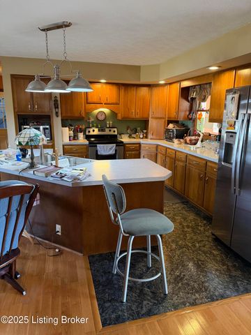 845 DE Brown Rd, Brandenburg, KY 40108