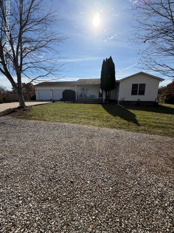 845 DE Brown Rd, Brandenburg, KY 40108