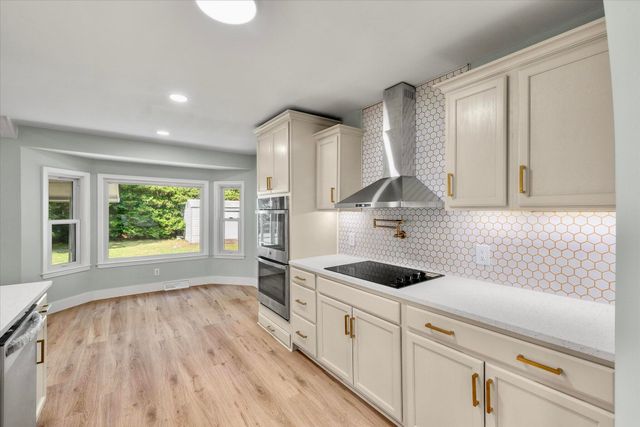 104 Blue Heron Drive, Summerville, SC 29485