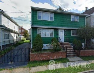 448 Baker Place, Perth Amboy, NJ 08861