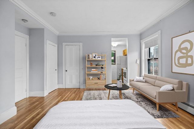 439 Marlborough 32, Boston, MA 02115