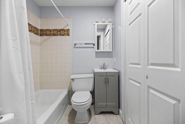 439 Marlborough 32, Boston, MA 02115
