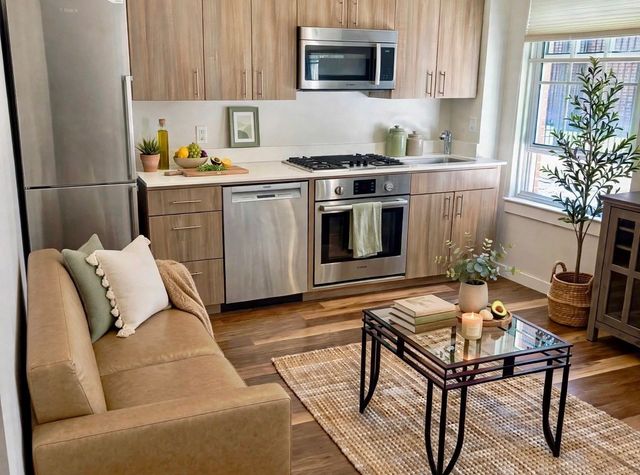 45 1st Ave 111, Boston, MA 02129