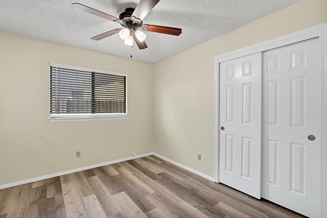 5110 W Kadota Avenue, Fresno, CA 93722