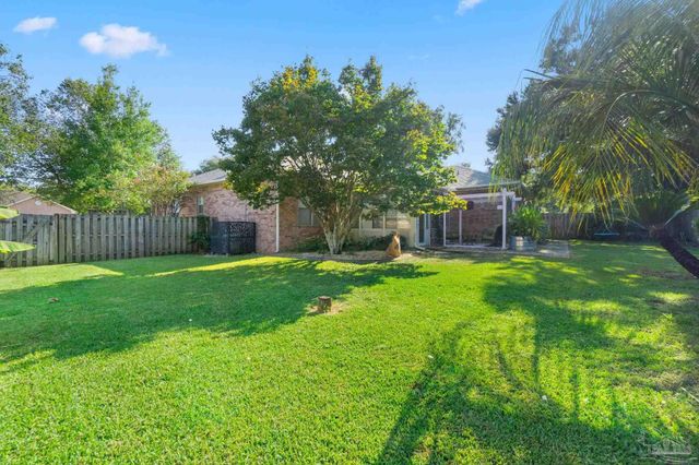 1504 Muirfield Rd, Cantonment, FL 32533