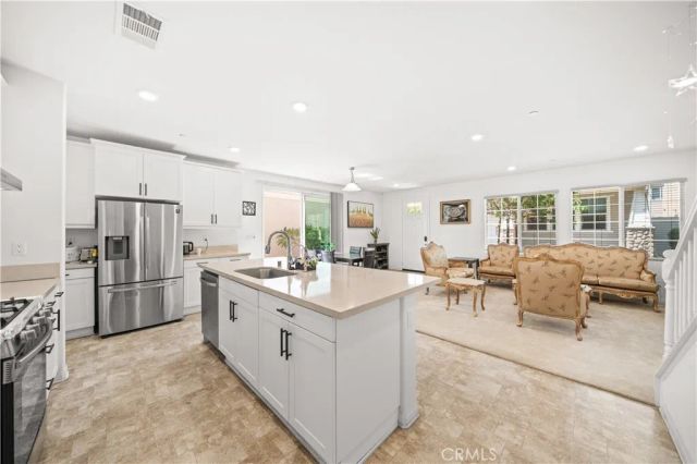 5564 Valencia, Montclair, CA 91762