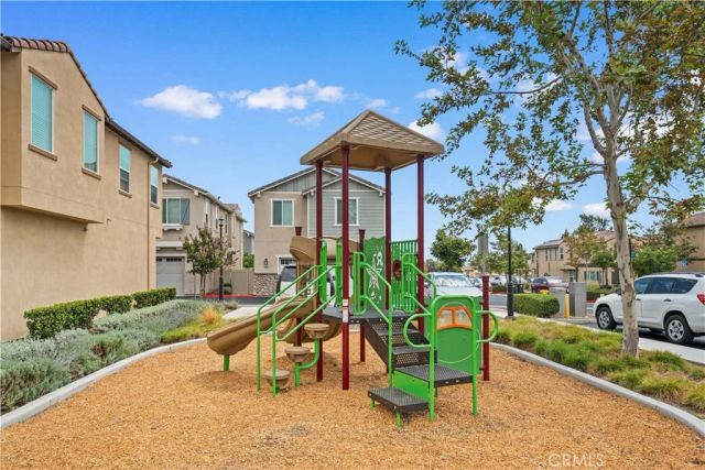 5564 Valencia, Montclair, CA 91762
