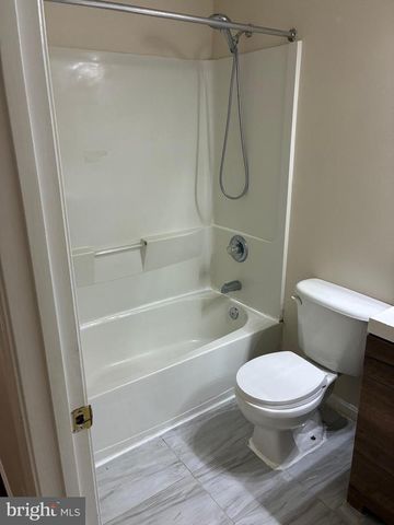 10164 TREE FROG PL, White Plains, MD 20695