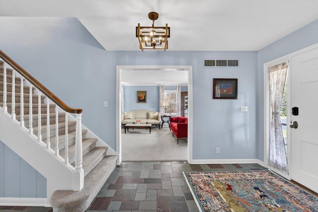 711 Waters Edge ROAD, Racine, WI 53402