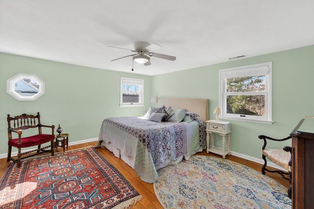 711 Waters Edge ROAD, Racine, WI 53402