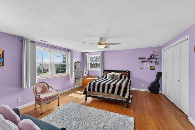 711 Waters Edge ROAD, Racine, WI 53402