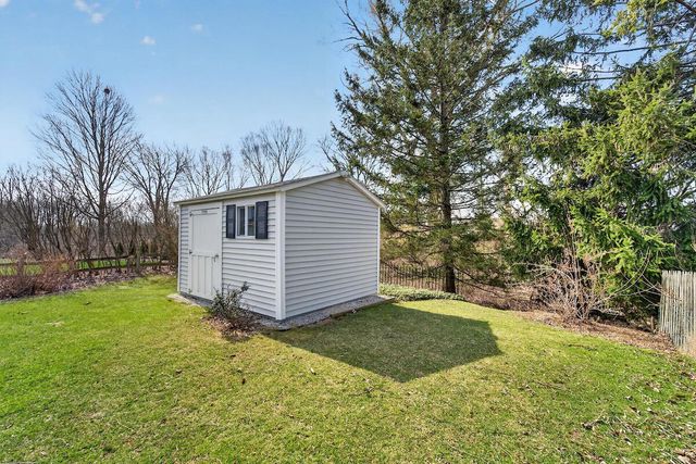 711 Waters Edge ROAD, Racine, WI 53402