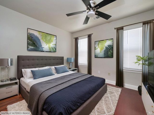 1125 E 5th St, Benicia, CA 94510