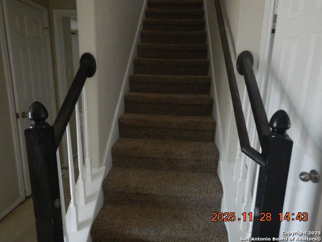 193 Finch Knl, San Antonio, TX 78253