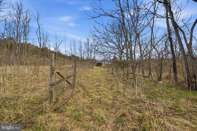 AA ROGERS, Augusta, WV 26704