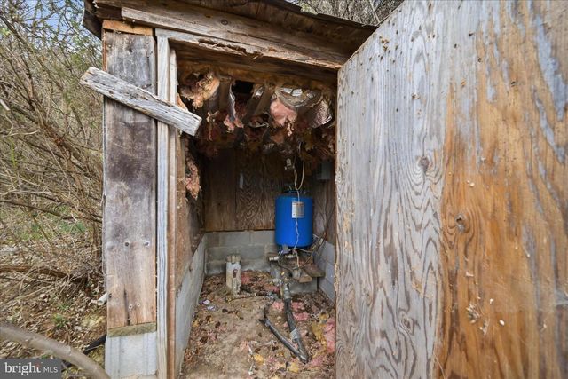 AA ROGERS, Augusta, WV 26704