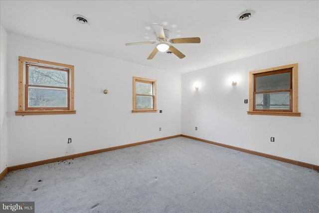 AA ROGERS, Augusta, WV 26704