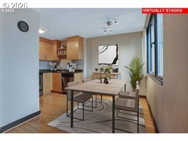 111 Sw HARRISON St 17B, Portland, OR 97201