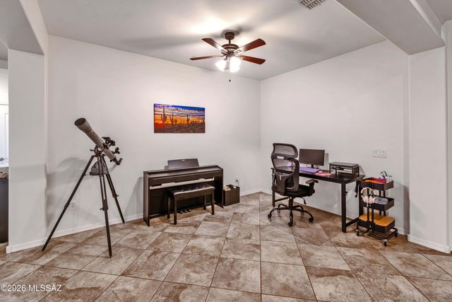 12421 N Summer Wind Drive, Marana, AZ 85658