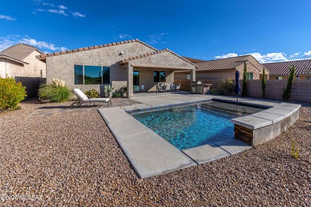 12421 N Summer Wind Drive, Marana, AZ 85658