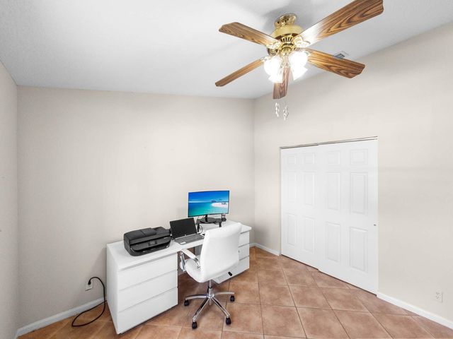 5320 Glenville Drive, Boynton Beach, FL 33437