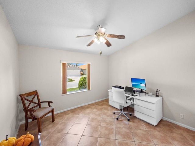 5320 Glenville Drive, Boynton Beach, FL 33437