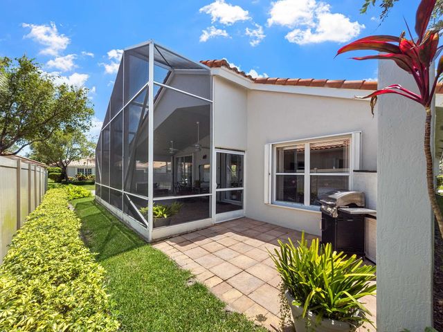 5320 Glenville Drive, Boynton Beach, FL 33437
