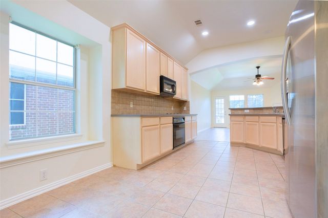 1429 Tree Top Drive, Frisco, TX 75033