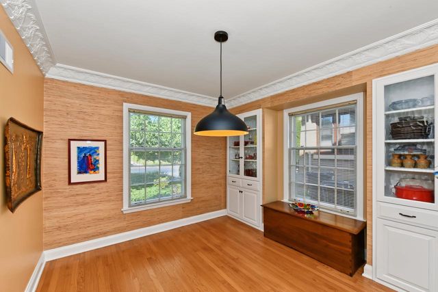 2520 Lefeber AVENUE, Wauwatosa, WI 53213